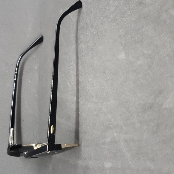 Foster Grant club style sunglasses - Picture 3 of 7